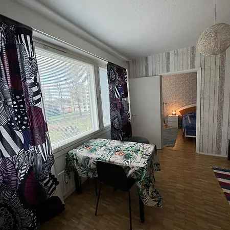 Viihtyisae Kaksio Laehellae Keravan Juna-asemaa Kerava